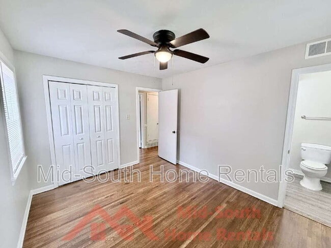 Building Photo - 1388 Eason Ave