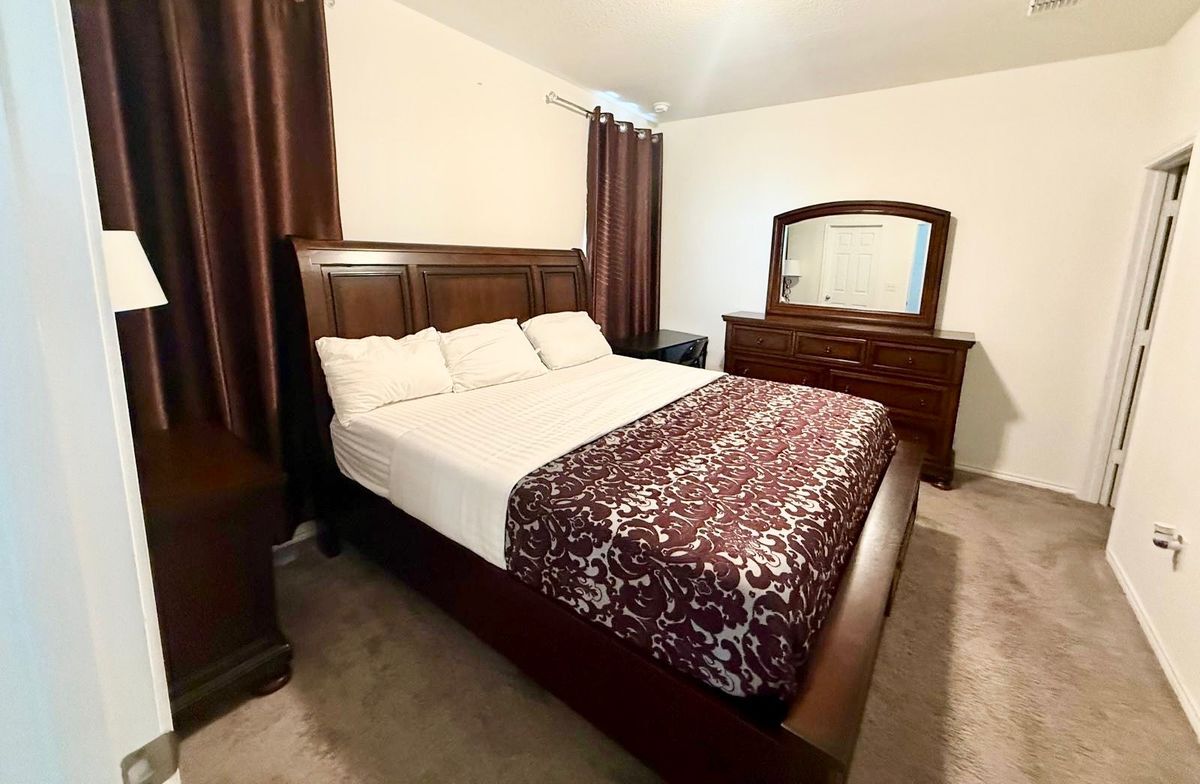 Building Photo - 7203 Summer Tanager Dr