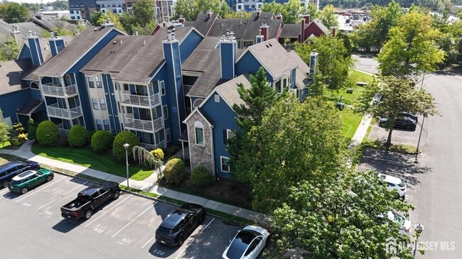 Building Photo - 107 Longfield Ct