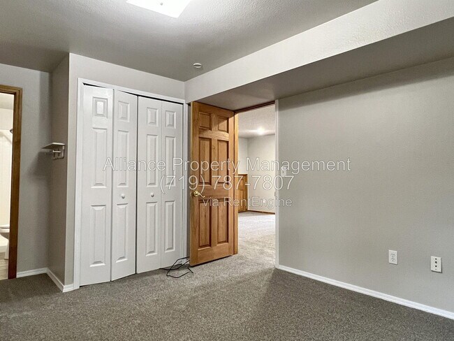 Building Photo - 6318 Galway Dr