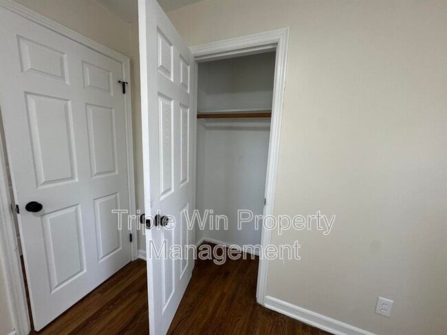 Building Photo - 3155 O Hare Dr