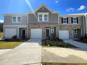 Building Photo - 39 Kielder Dr