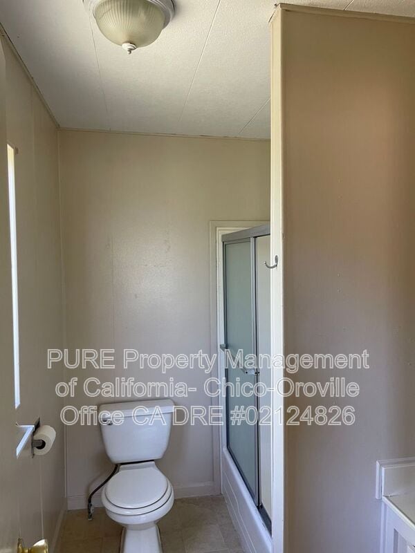 Building Photo - 533 Silver Leaf Dr