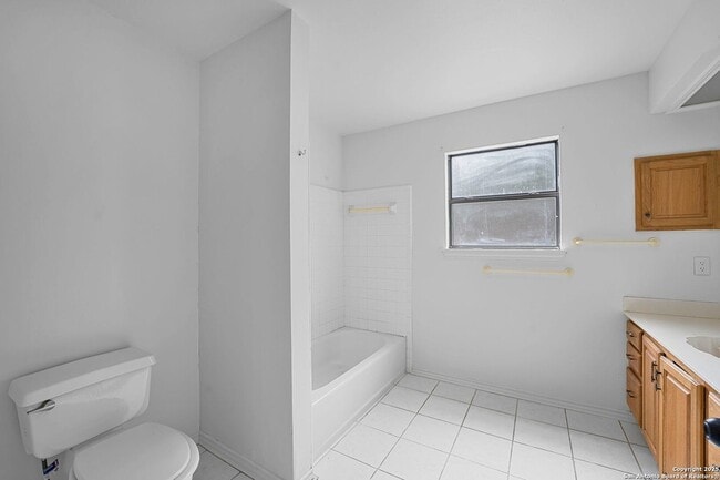 Building Photo - 3161 Tanglewood Trail