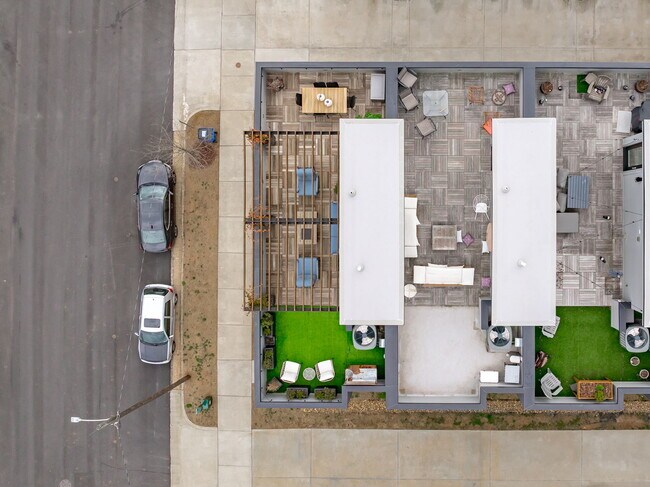 Building Photo - 5 Seawell Ave