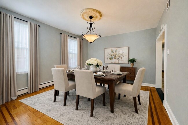 Building Photo - 69 W 39th St