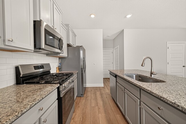 Building Photo - 409 Aurora Creek Ln