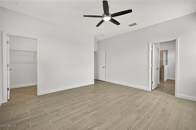 Building Photo - 14306 Winding Cedar Wy