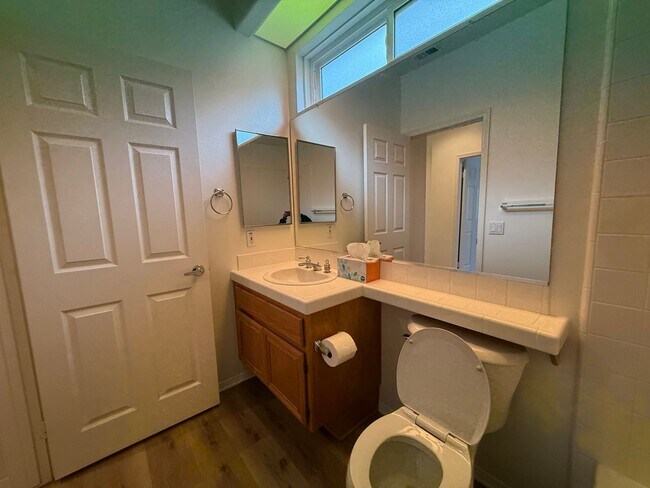 Building Photo - Wyndham Rose in AV, 2 Bedrooms,2 Bathrooms + Den, Gated Community,