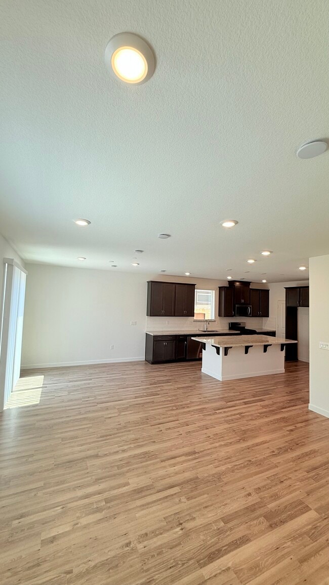 Building Photo - 7488 Moon Dream Wy