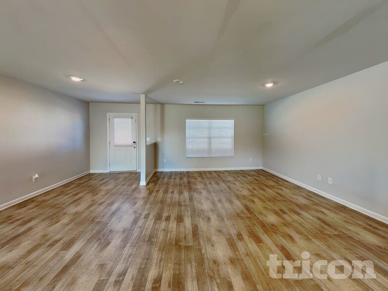 Building Photo - 1433 Veranda Ln