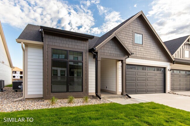 Primary Photo - Premium Ames Townhome located at Hayden's ...
