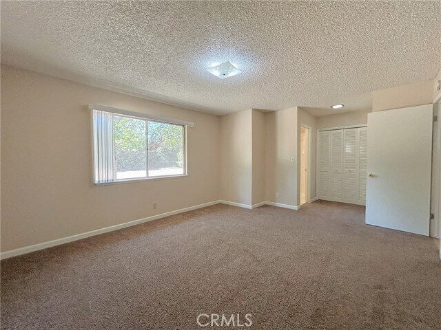 Building Photo - 238 E Sunset Dr N