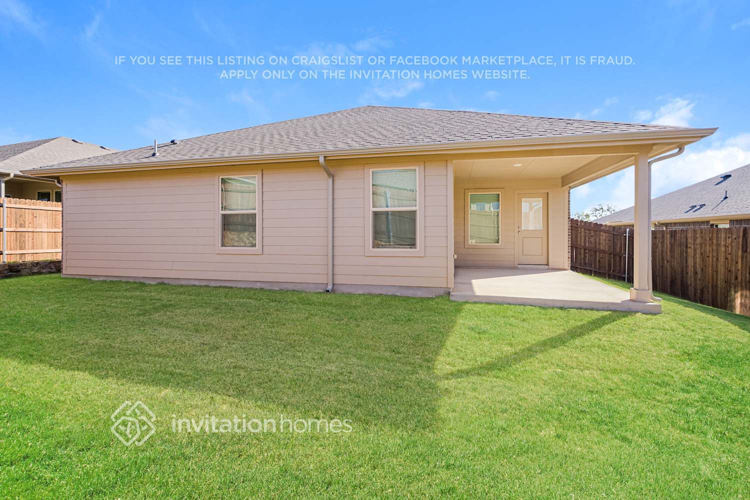 Building Photo - 422 Lubbock Dr