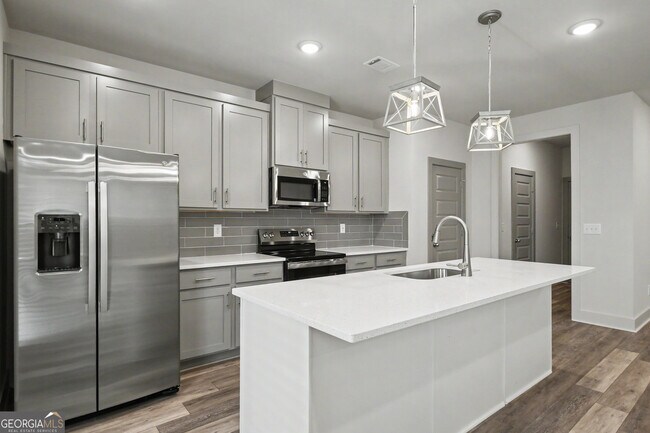 Building Photo - 4322 Fern River Bnd
