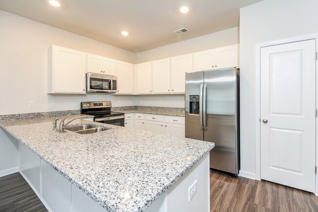 Building Photo - 179 Dorian Lp