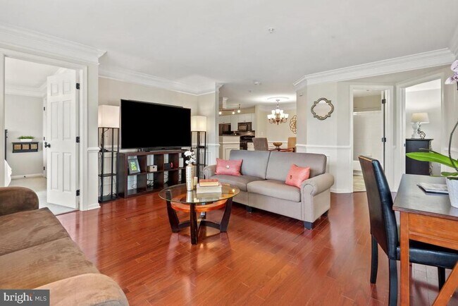 Building Photo - 8095 Lacy Dr