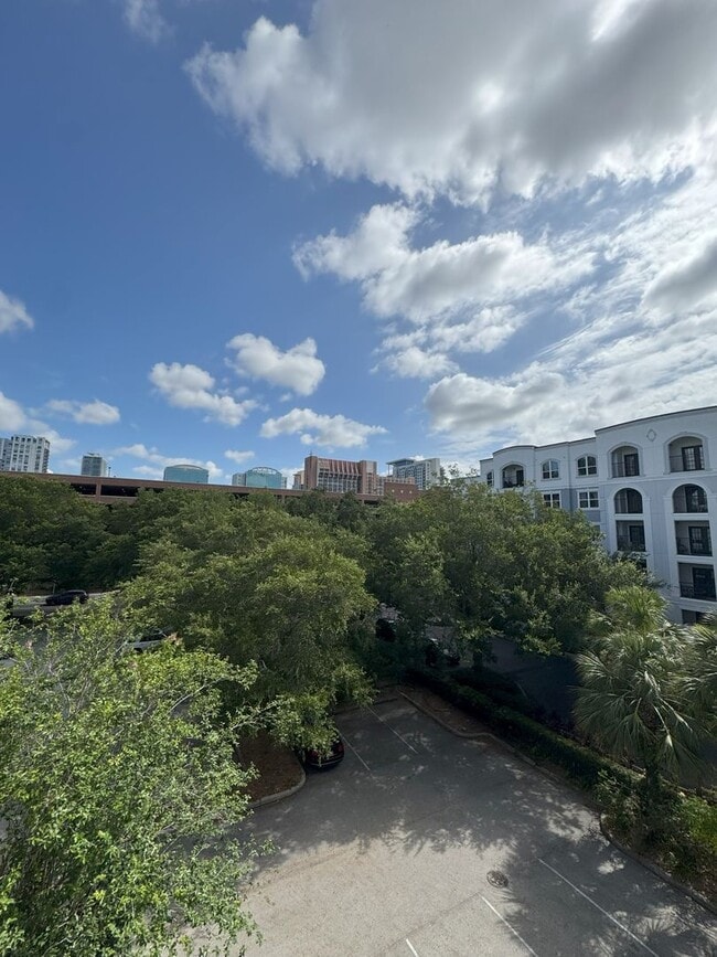 Building Photo - The Grande Downtown - REMODELED 1 Bedroom Available for rent NOW!