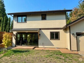 Building Photo - Efficient 2 Bed/2 Bath ADU in Sellwood