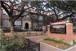 Building Photo - 4230 Drake St