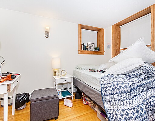 Building Photo - 88 Myrtle St