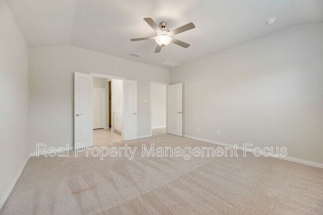 Building Photo - 203 Rocky Rd