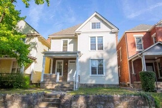 Building Photo - 30 E Maynard Ave