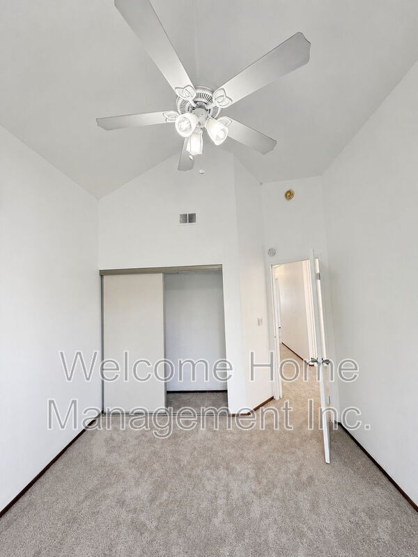 Building Photo - 34769 Comstock Common