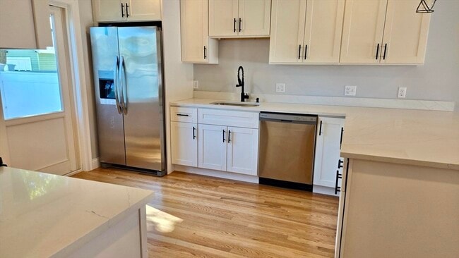 Building Photo - 71 Bolivar St