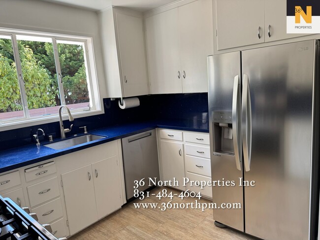 Building Photo - Hatton Fields Retreat with Guest Suite and...