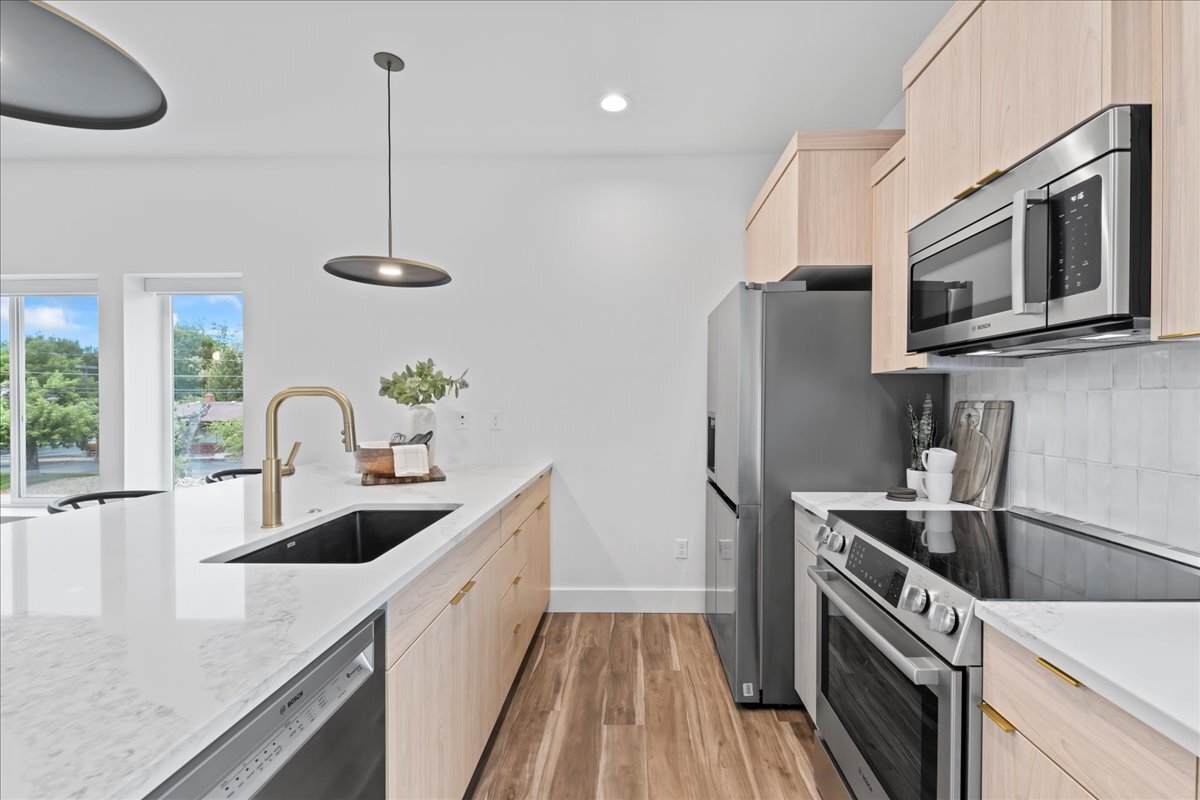 Kitchen - 1011 Orchard, Boise, ID 83705 — UPTOWN CONDOS