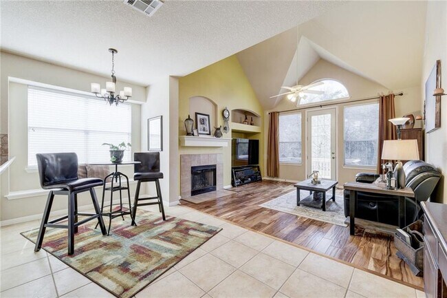 Building Photo - 13109 Appaloosa Chase Dr