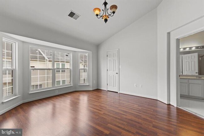 Building Photo - 46212 Walpole Terrace