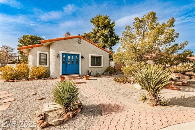 Building Photo - 6315 N Park St