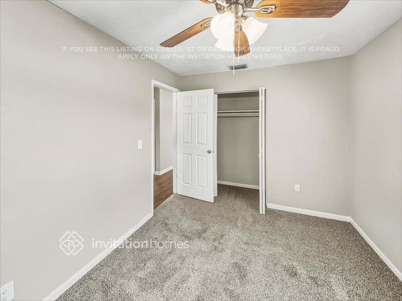 Building Photo - 6044 Francis Dr