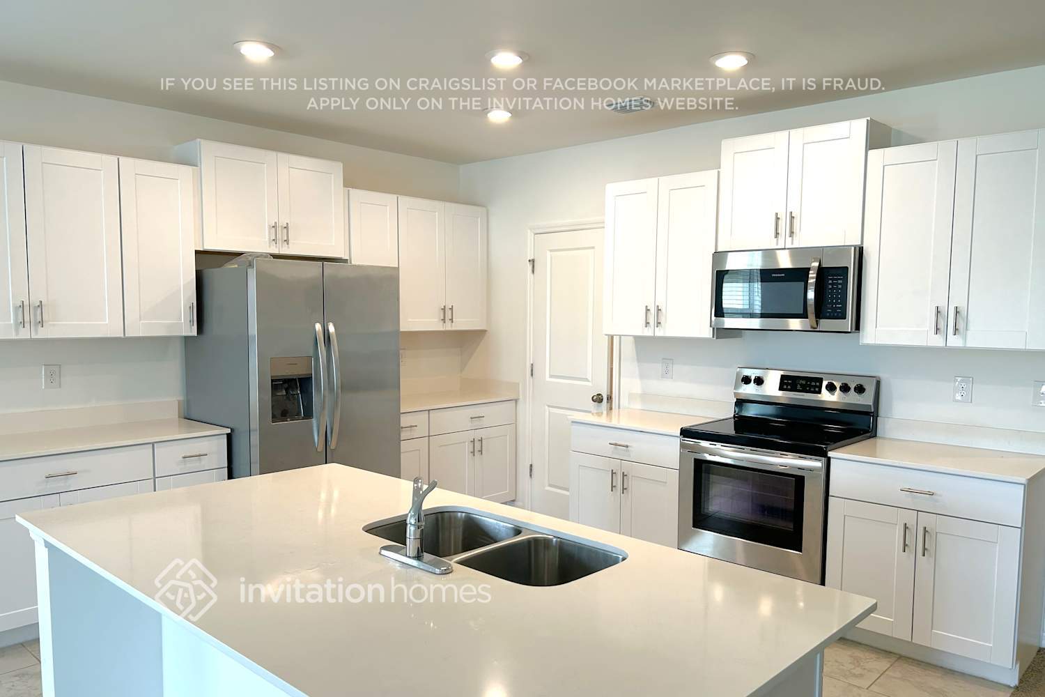 Building Photo - 4207 Palatina Way