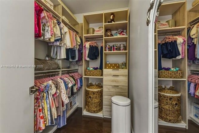 Building Photo - 10359 NW 67th Terrace