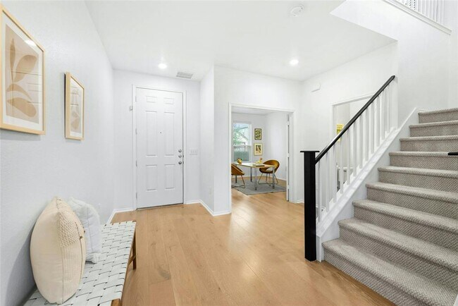 Building Photo - 7604 Peccary Dr