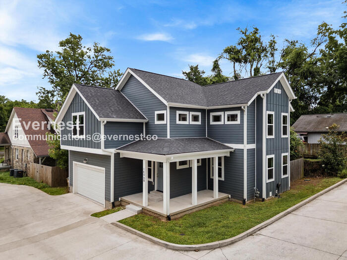 Building Photo - 1406 Riverside Dr