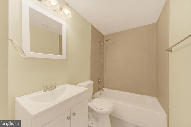 Building Photo - 7834 St Claire Ln