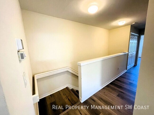 Building Photo - 16020 Caldera Ln-