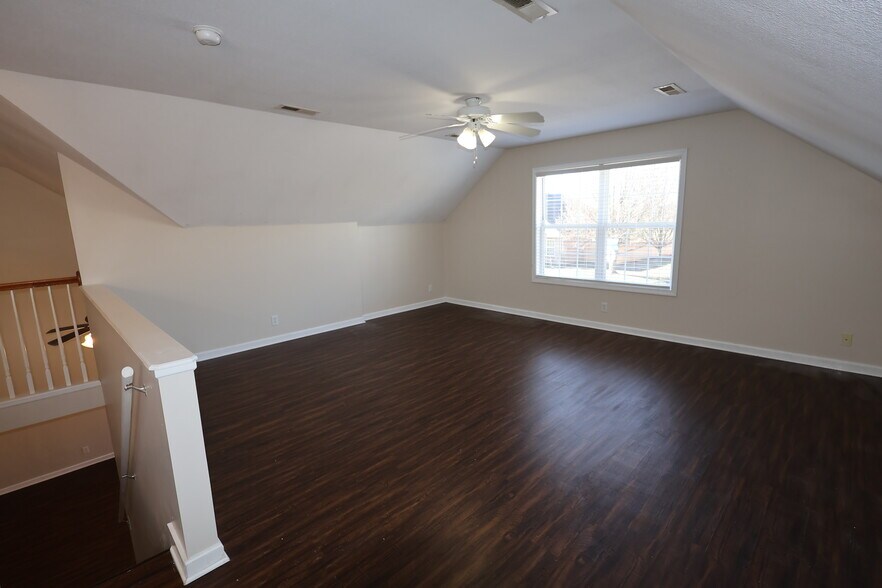 Bonus Room - 999 Culverson Ct