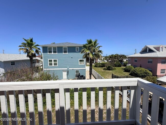 Building Photo - 342 Tarpon Ave