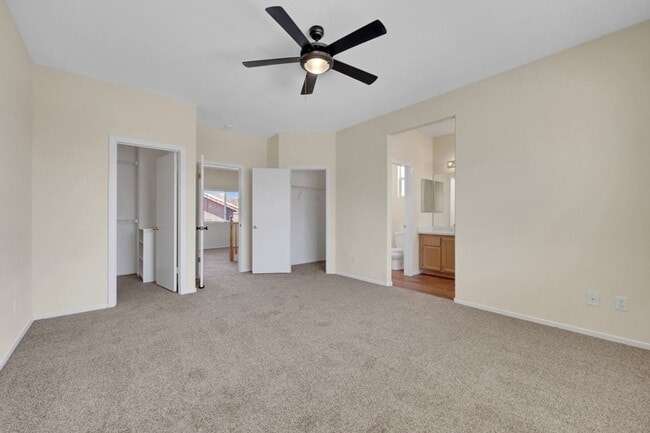 Building Photo - This beautifully updated 2-bedroom home is nestled in a gated community