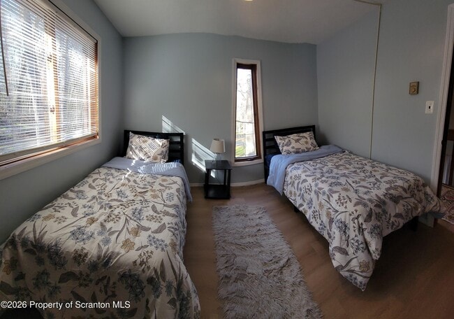 Building Photo - 353 Saunders Dr