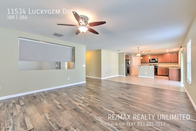 Building Photo - 11534 Luckygem Dr