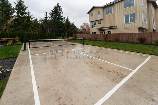 Building Photo - 16111 36th Ave W