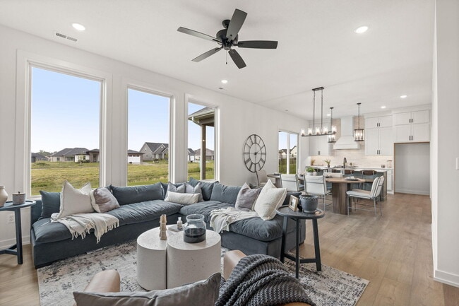 Building Photo - 4613 Estacada Dr