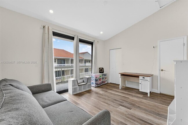 Building Photo - 21388 Marina Cove Cir