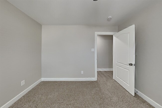 Building Photo - 4718 Wild Bluebonnet Way